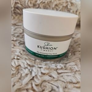 🆕️Monat - Kushion- Destress Clay mask